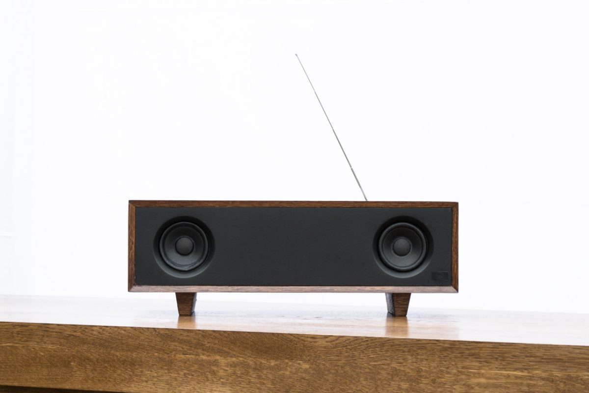 wooden-stereo-valovic-woodworking