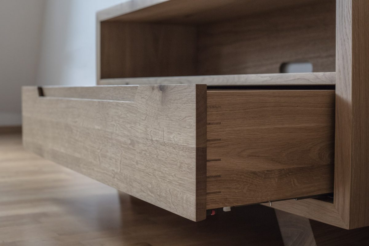 living-room-furniture-valovic-woodworking