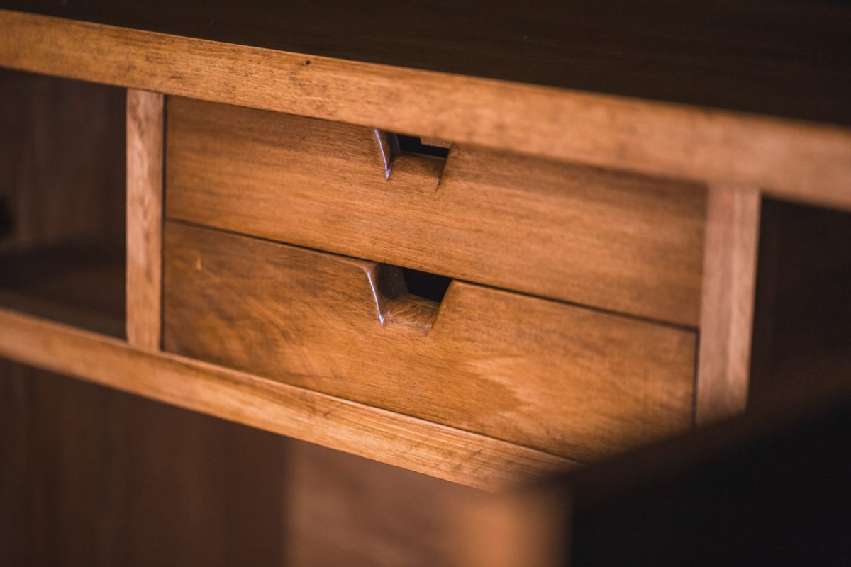 chest-of-drawers-valovic-woodworking